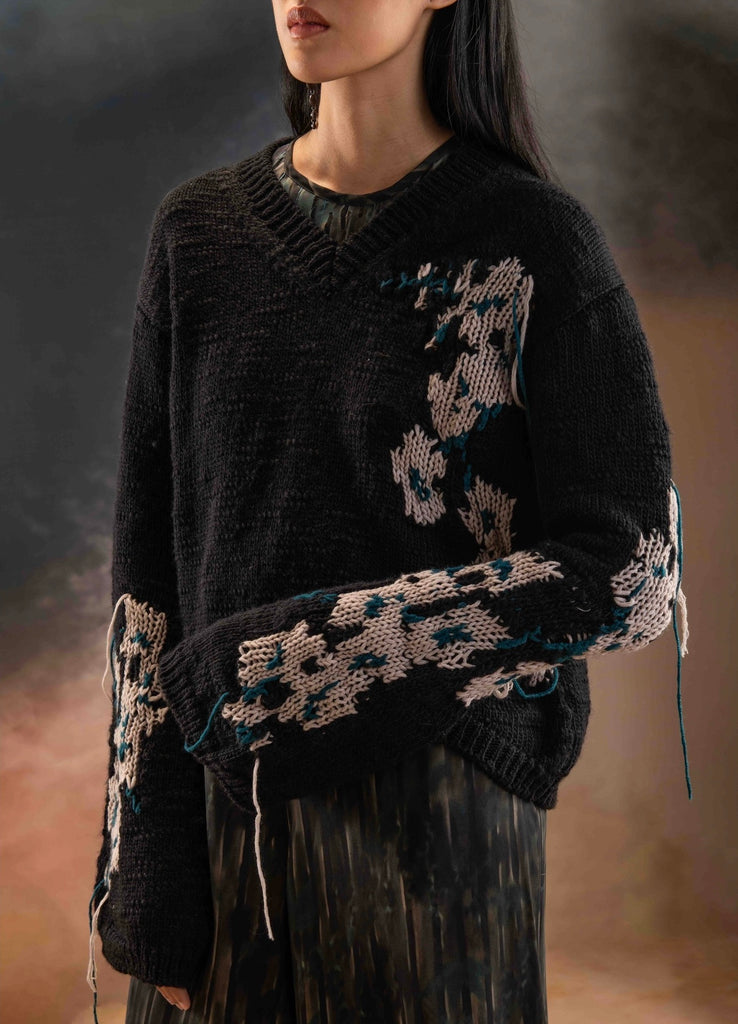 V-Neck Sweater Black Wool Detail